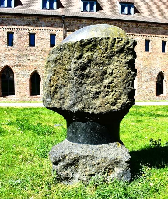 Steinskulptur