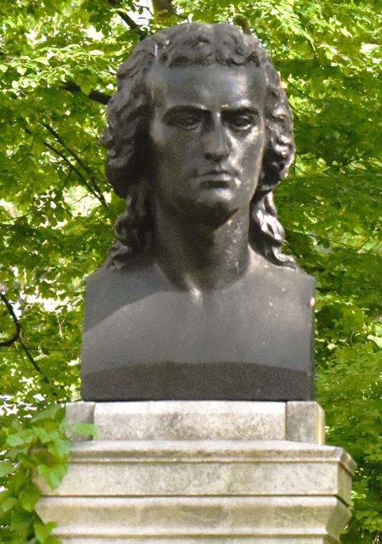 Schiller Büste auf Sockel 2