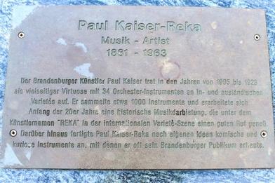 Tafel Paul Kaiser Reka